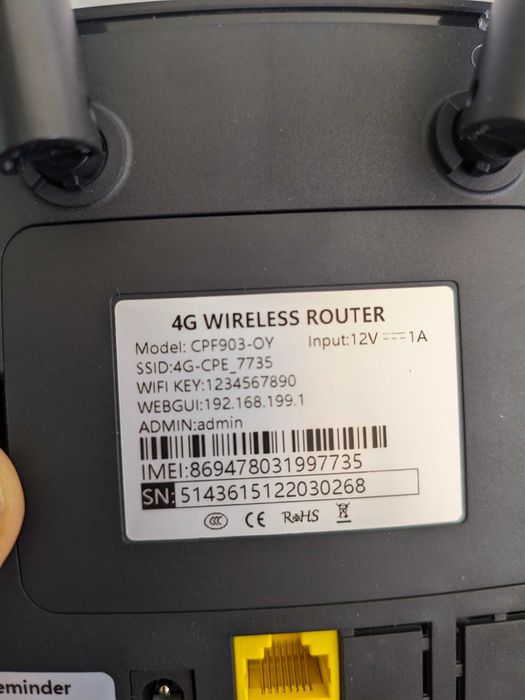 4G LTE Router Lan Port Wireless CPE Built-in 3000MAh Battery 300Mbps