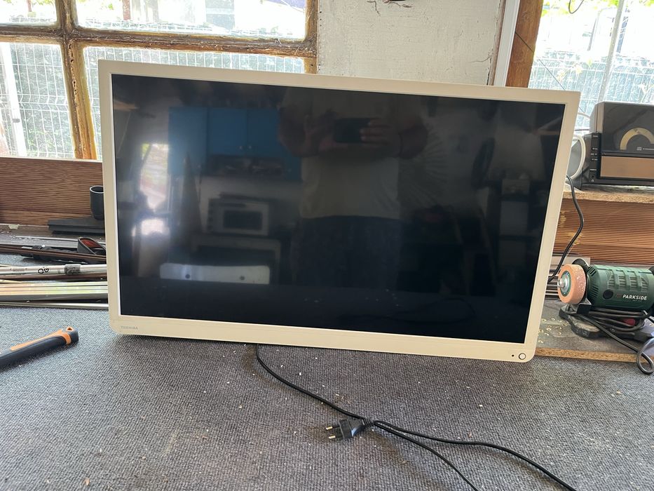 телевизор Toshiba 32'