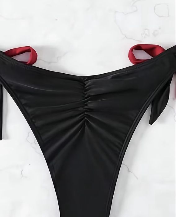Продам новый купальник