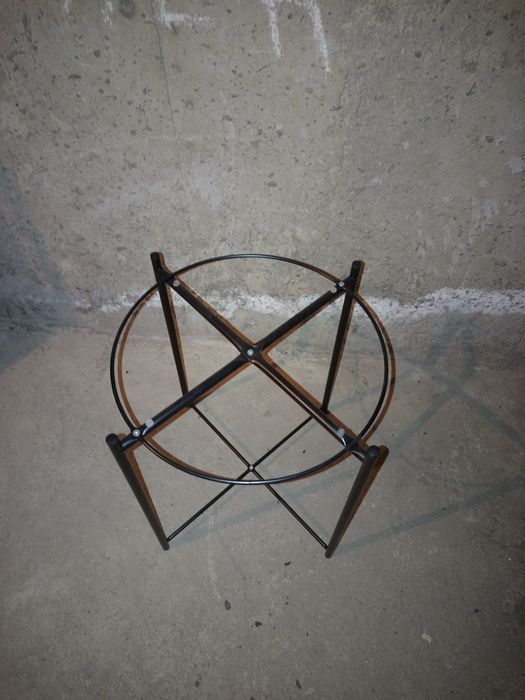 2 броя Декоративни метални масички