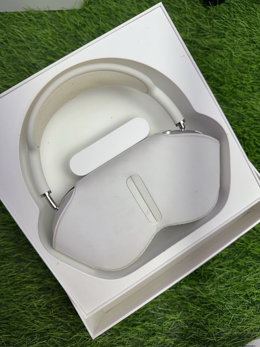 AirPods Max