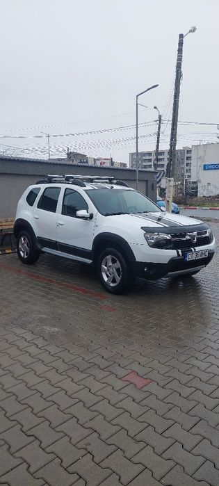 Dacia Duster 1,6 benzină + gpl