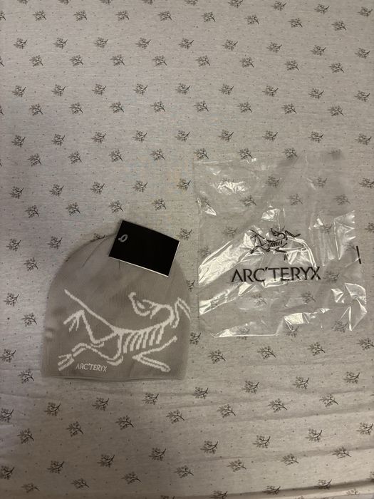 arc'teryx beanie