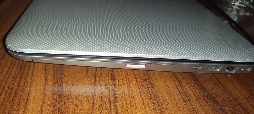 HP Pavilion i5 Laptop