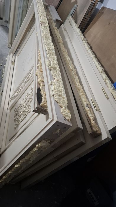 Срочно продам двери