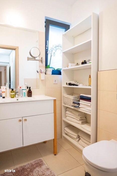 Apartament 3 camere cu grădină și loc de parcare în Greenfield