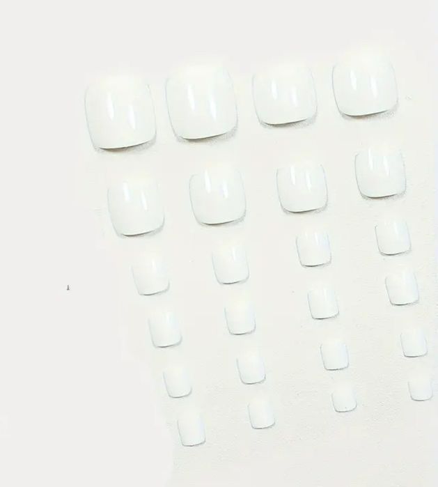 Unghii false pentru mâini sau picioare culoare alba