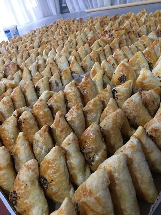 Tort hamda barcha turdagi pishiriqlarga buyurtma olamiz