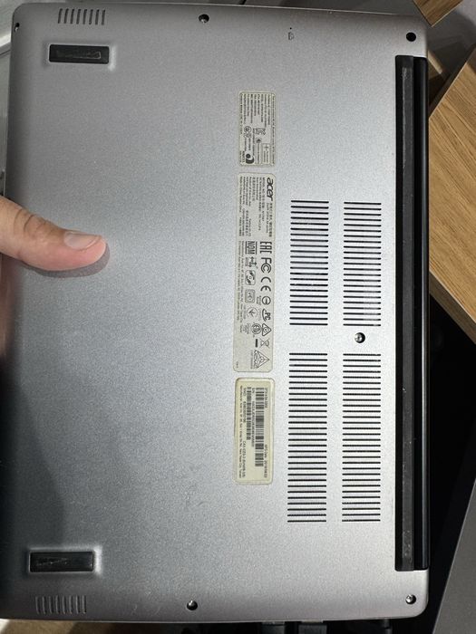 Acer Swift 3     2018 год