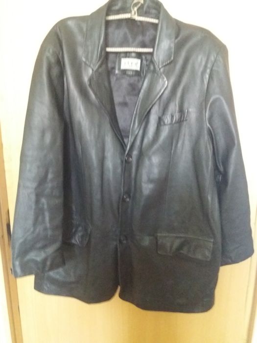 Продам кожаный пиджак