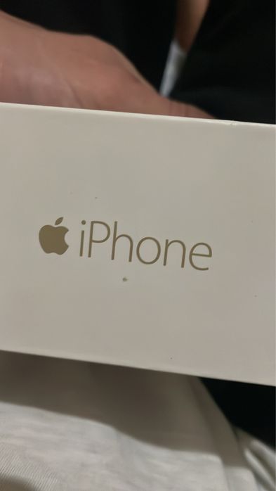 Iphone x in cutie display stricat