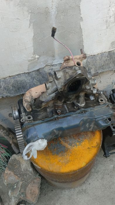 Двигатель Пассат 1.8