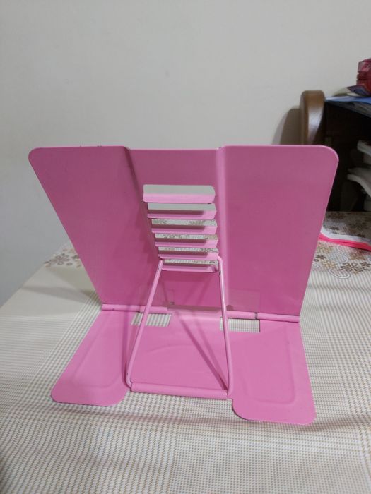 Подставка для книг