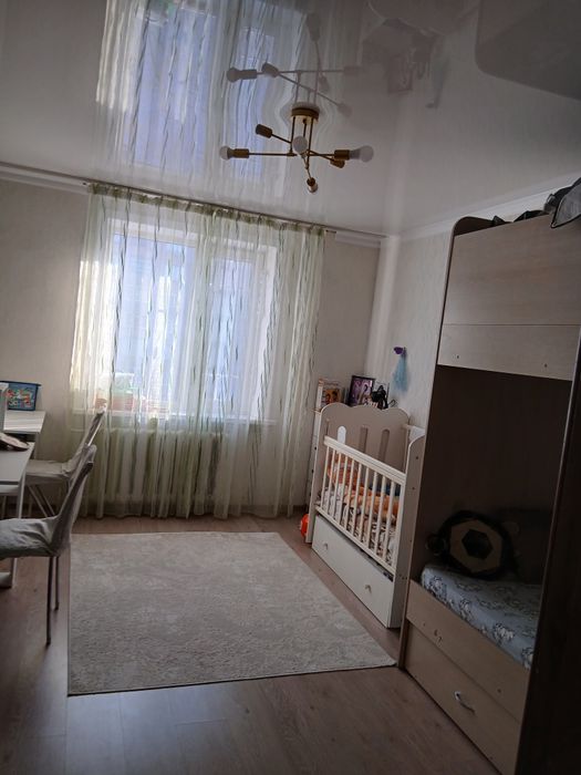 Сдам 3 комнату квартиру