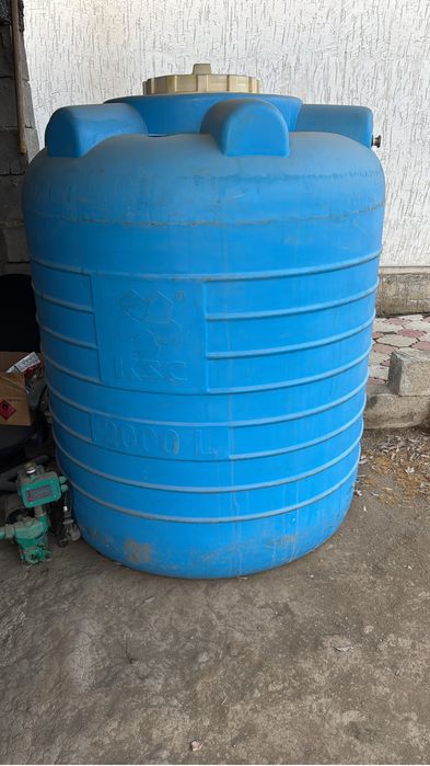 Продам бочку 2 тоны