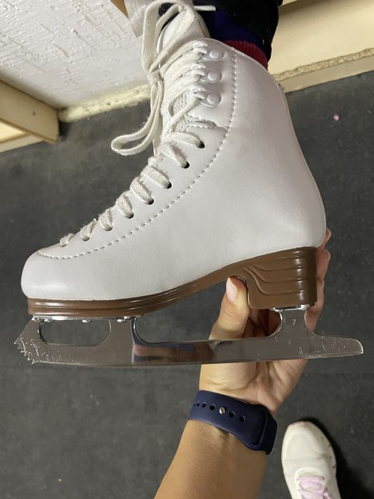 Коньки Jackson Artiste, джексон артист