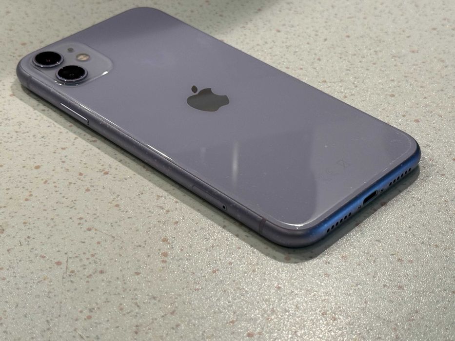 iPhone 11 64GB Purple - Отличен, Нова Батерия.
