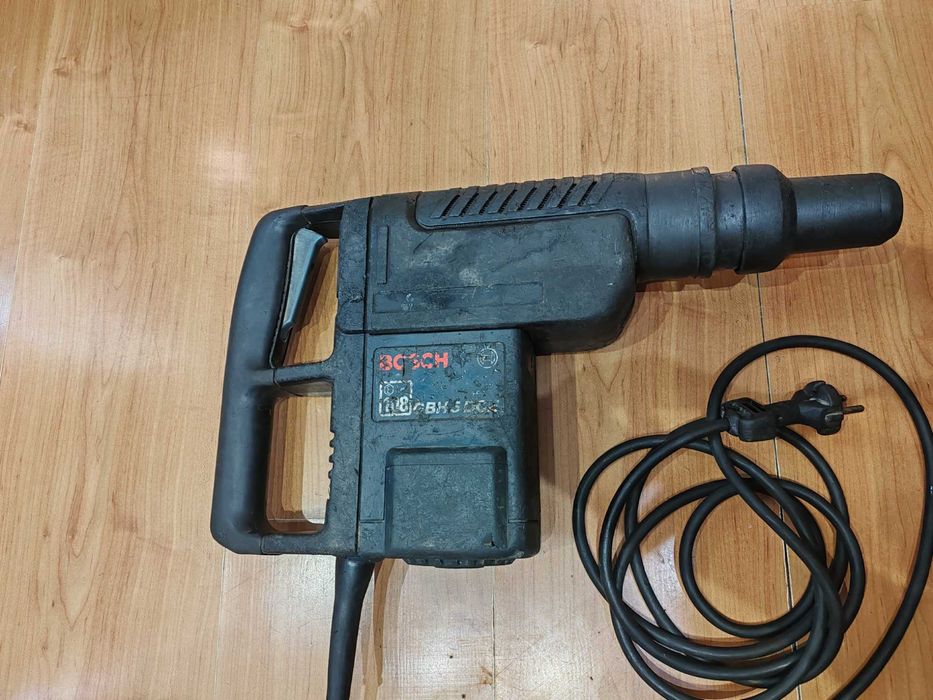 BOSCH GBH 5 DCE SDS MAX перфоратор и къртач