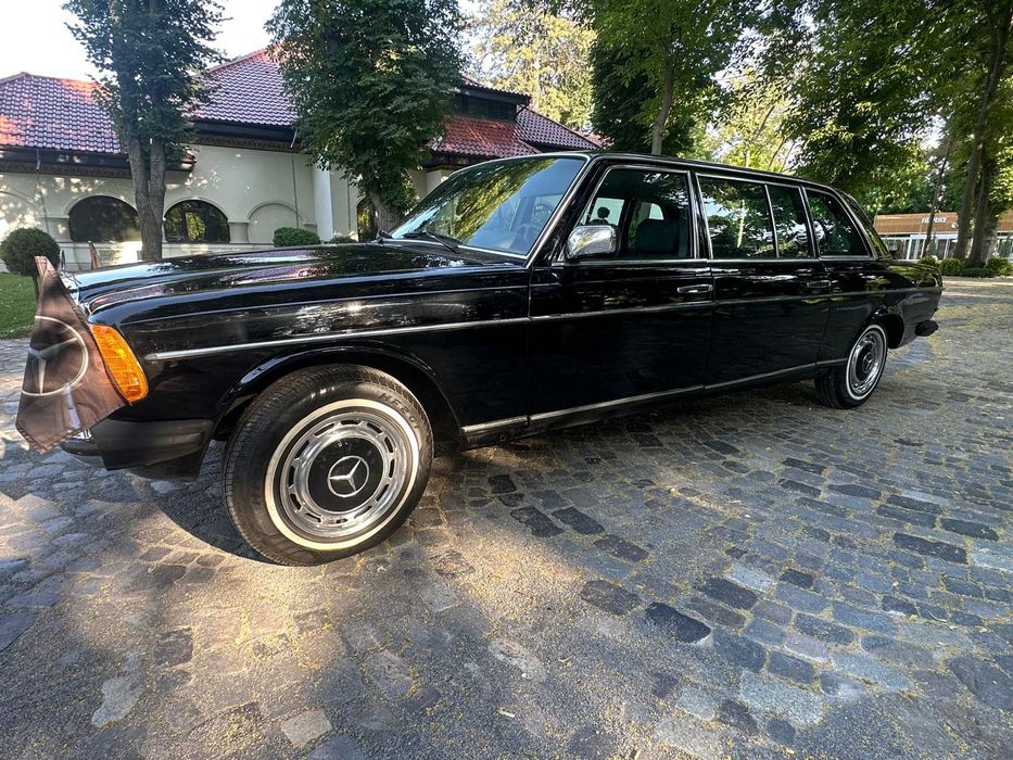 Închiriere limuzina Mercedes Pullman cu șofer – VIP & Premium Events