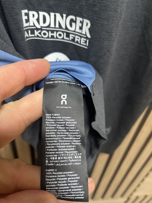 ON Cloud Running - Performance-T - Нова размер S / Оригинал