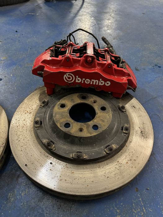Frane Brembo 8 pistonase!