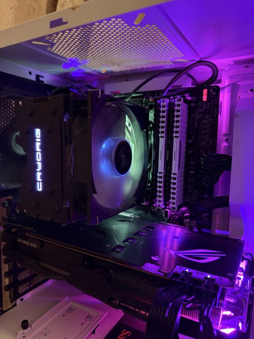 32GB (4x8) ddr4 corsair 3000mhz