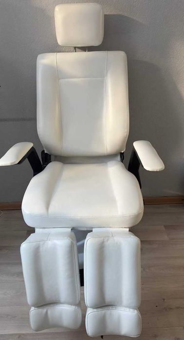 Срочно! Продаю кресло для педикюра!