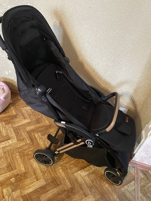 Продам коляску в хорошем состоянии
