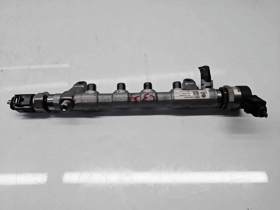 Rampa injectoare Audi A4 (8K2, B8) [Fabr 2008-2015] 03L130089Q 2.0 TDI