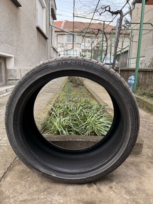 Зимни гуми 215/40/18