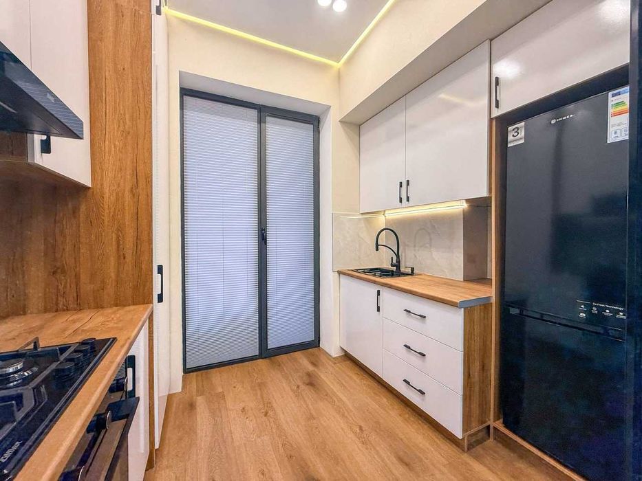 Буз Базар центр Sayram Avenue 2-комнатная с новым ремонтом `