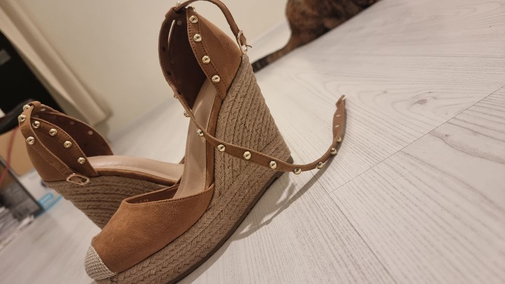 Espadrile cu platforma