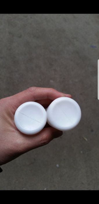 Баночки флаконы.