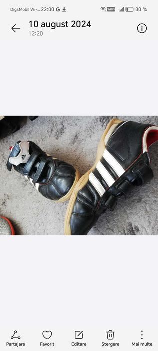 Adidași fotbal adidas .piele.marimea 40