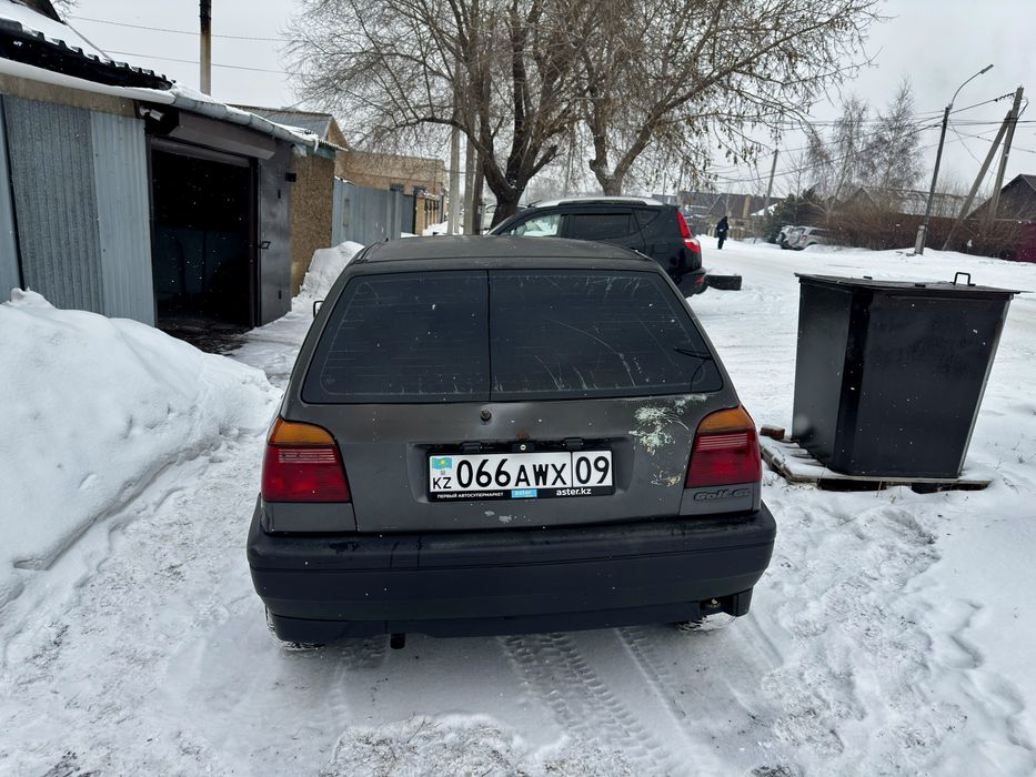 Продаю Гольф 3 1993