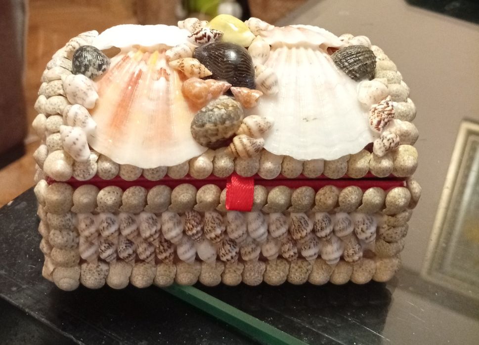 Кутийки за бижута