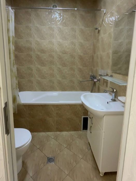 Замонавий коттедж сотилади, 2 каватли, 4 хонали (Hi-tech услубида)