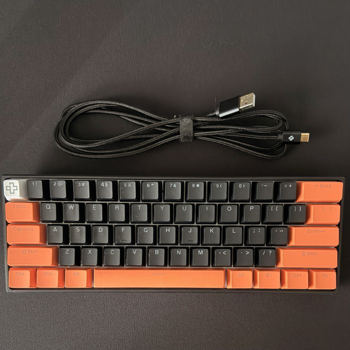 Tastatura QwertyKey 61 lubrifiata