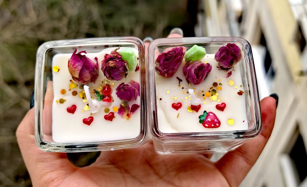 Ароматни Свещи, Чашки и Бурканчета