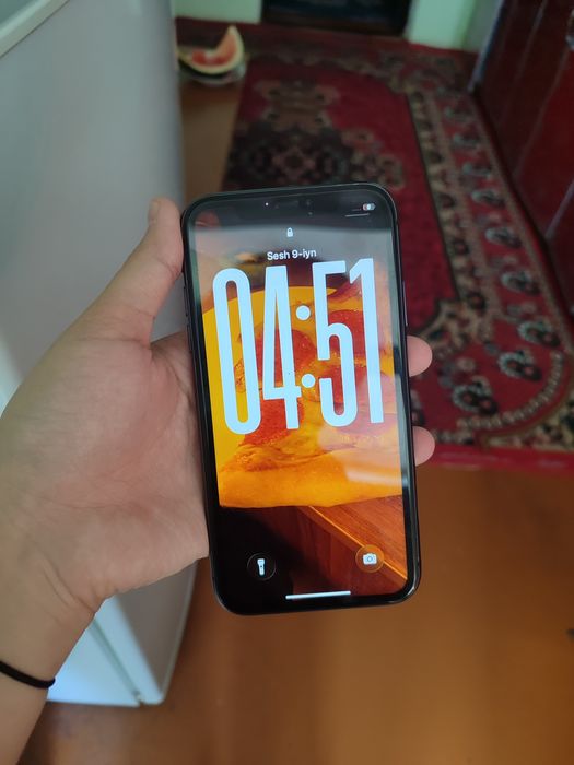 Iphone 11 sotiladi