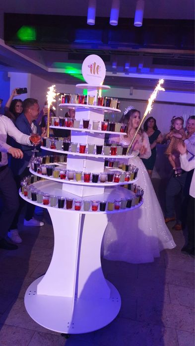 Tort Shoturi, Candy Bar, Cigar bar
