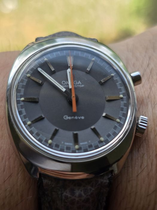 OMEGA Geneve Chronostop 145.010 Cal.865