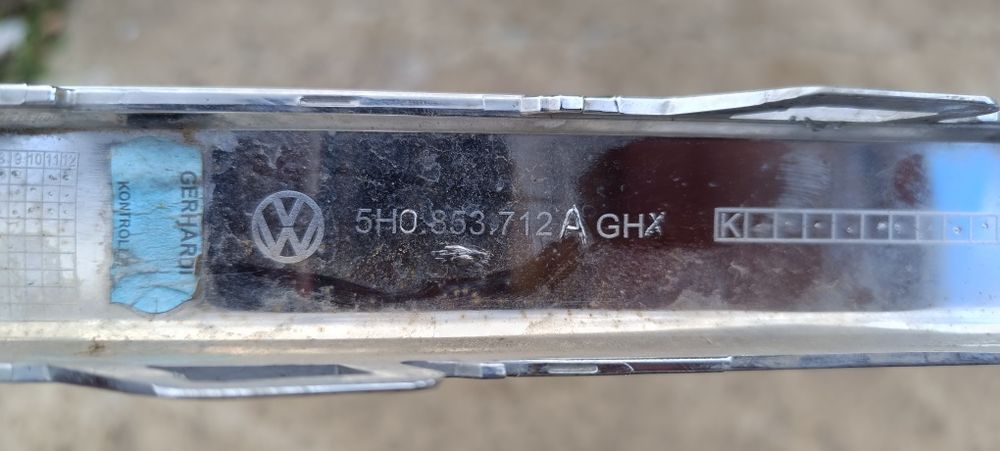 Решетки и хром лайсни Golf 8