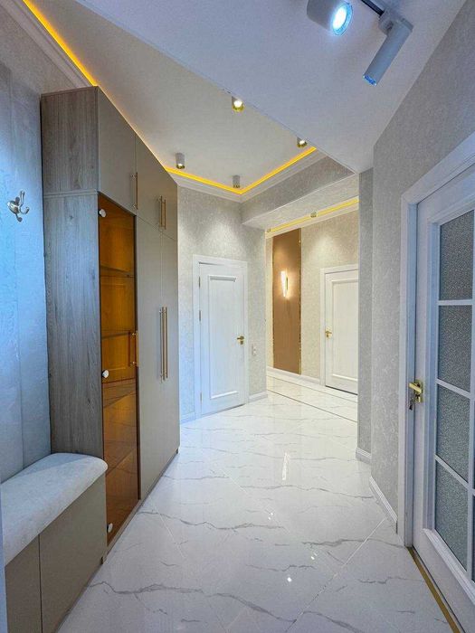 СРОЧНО! Продам квартиру Алмазар напротив Алмазар Сити 4 комнат ID07