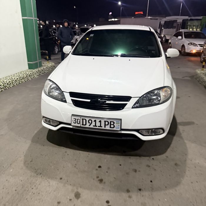 Lacetti Gentra 2014 Tiniq ideal