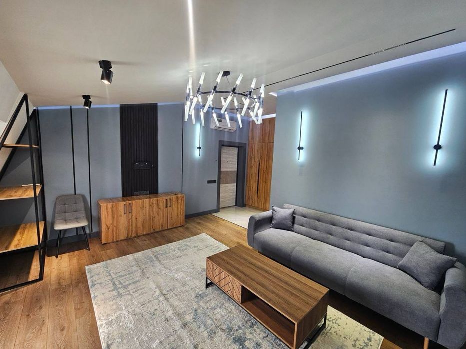 Чилонзор 17 квартал   ЖК Гранд Парк  2/8/8 Площадь 49 м2