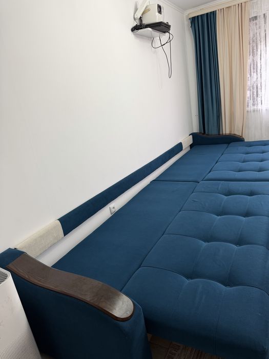 Диван в хорошем состоянии