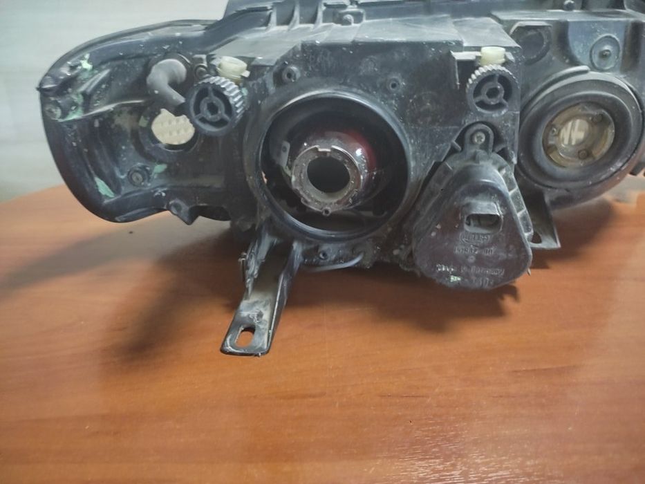 Фара левая бмв х5