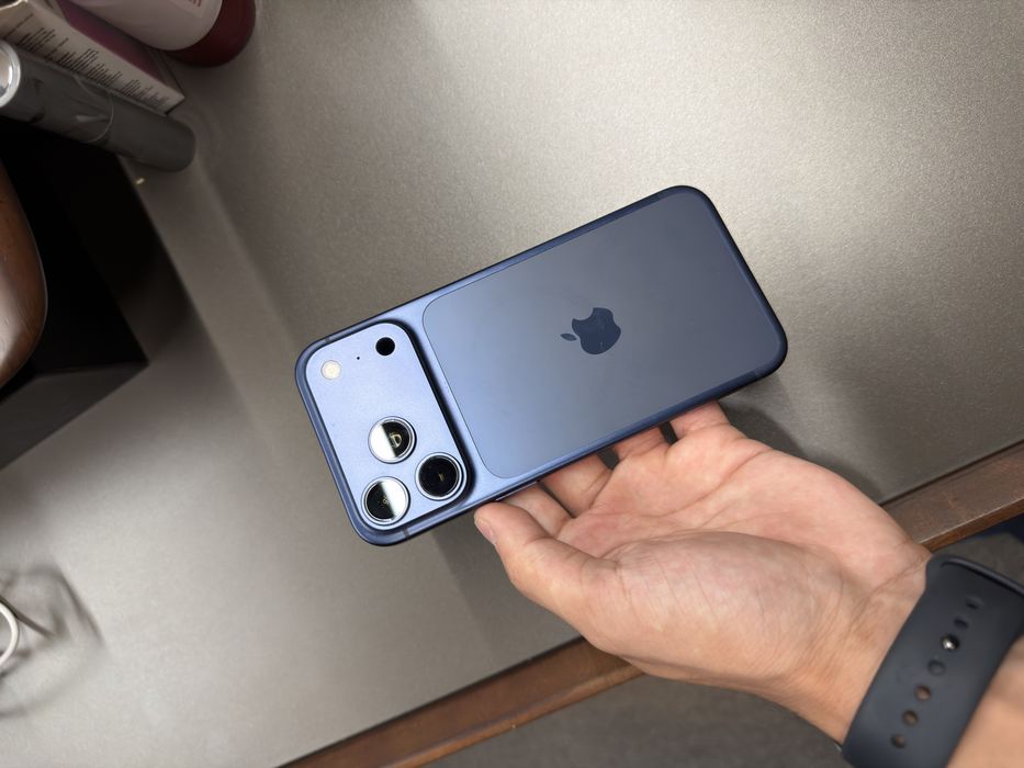 Iphone 17 pro max blue (sim+esim)