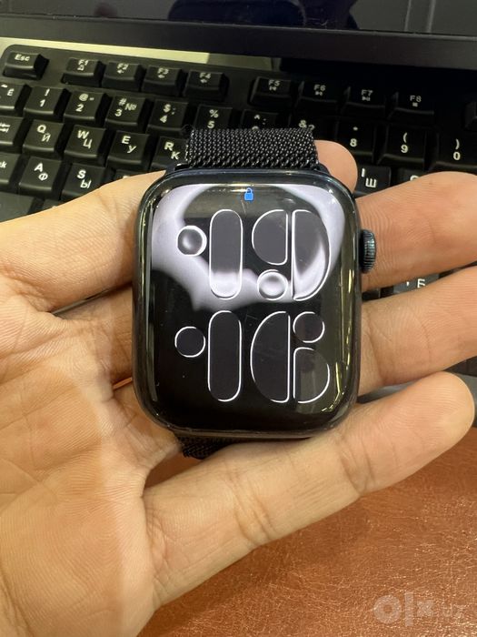 Iphone 13 pro max , Apple watch 8 45mm